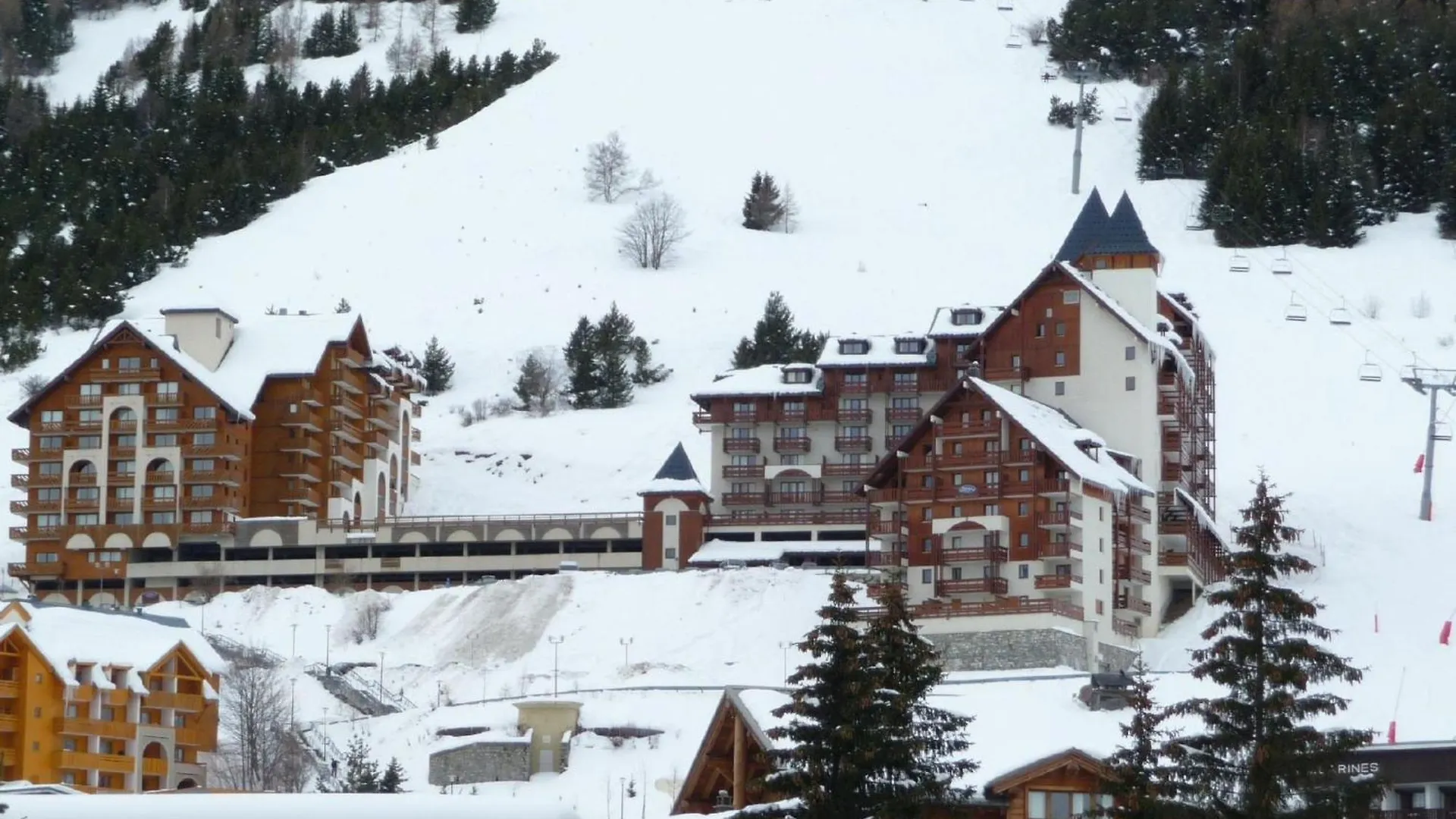 Apartment Soleil By Interhome Les Deux Alpes