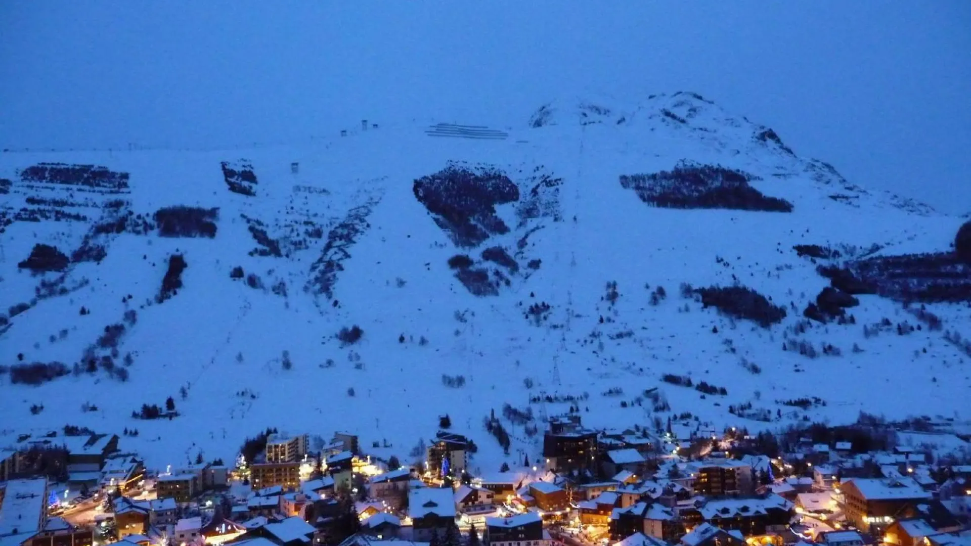 Apartment Soleil By Interhome Les Deux Alpes
